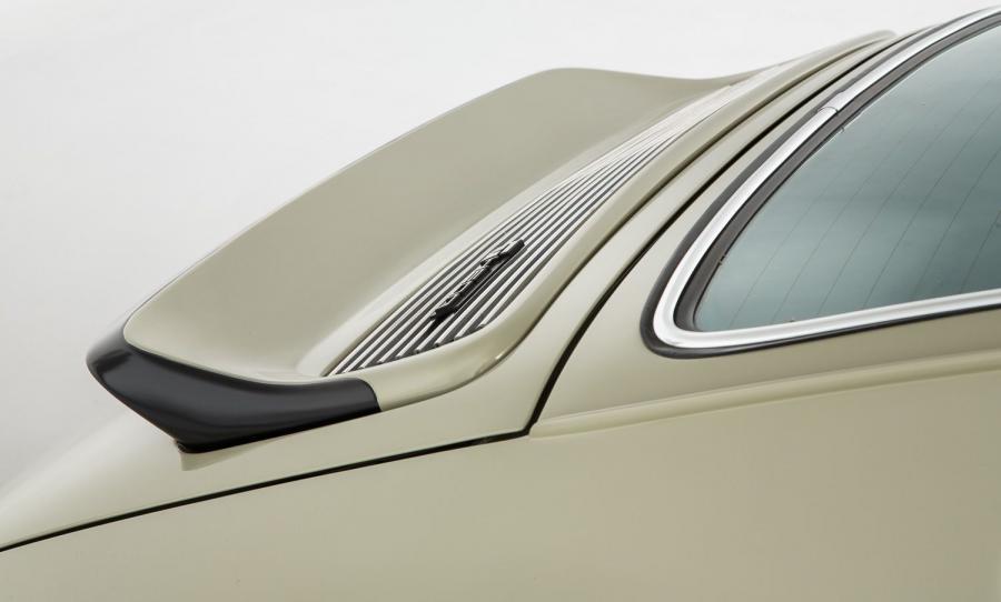  Porsche 911 Restomod by Theon 2016 года  (фото 31 из 40)